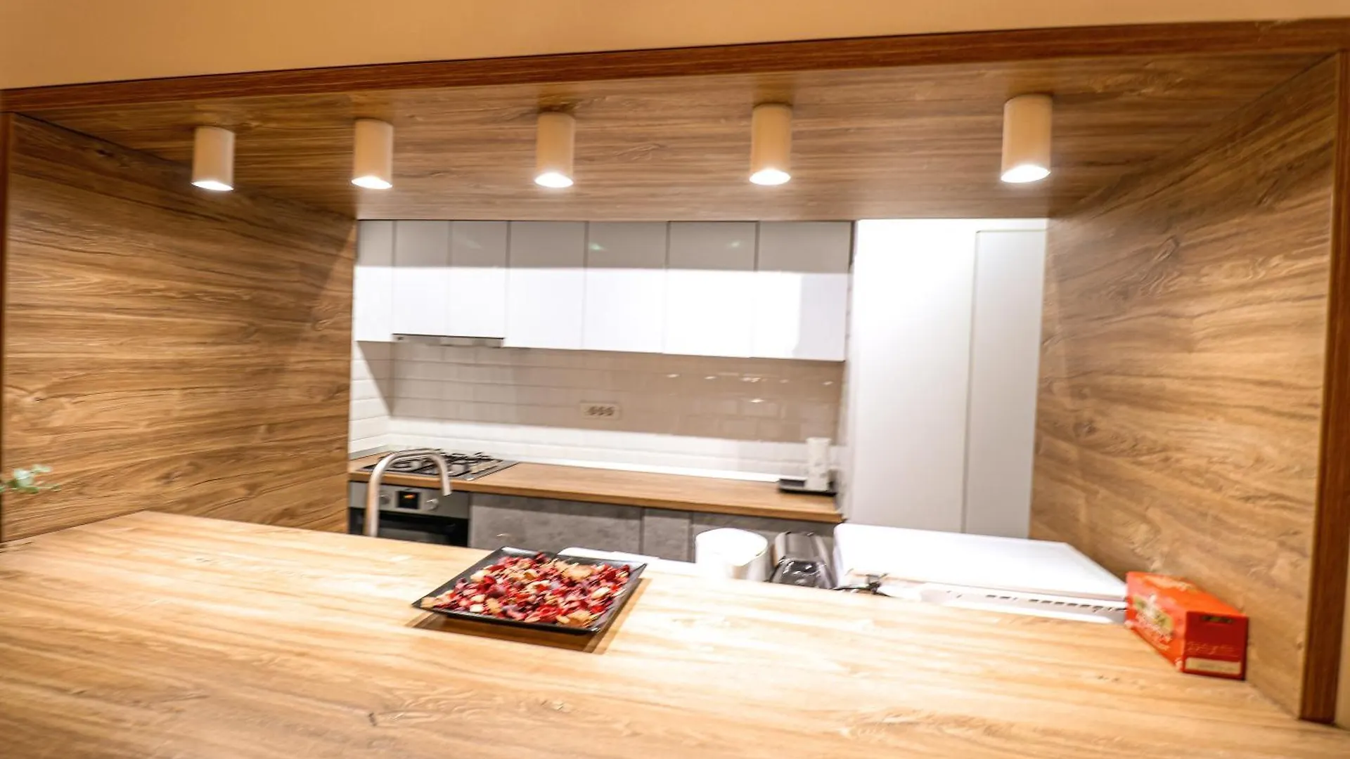Piata Romana, Two Bedrooms Apartment 부쿠레슈티