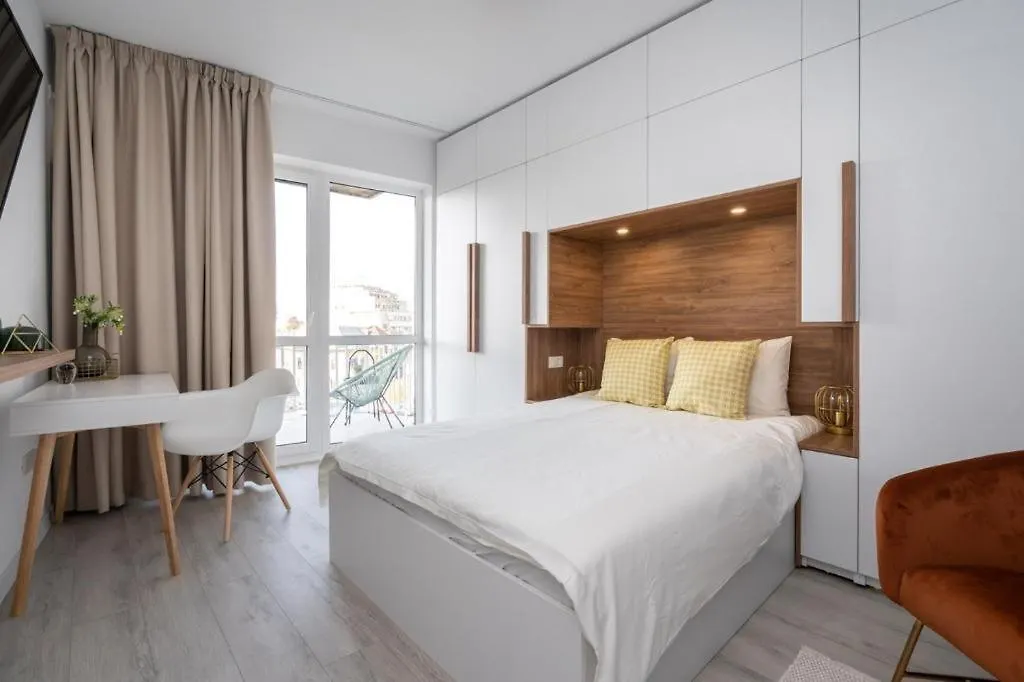 Piata Romana, Two Bedrooms Apartment Bucharest